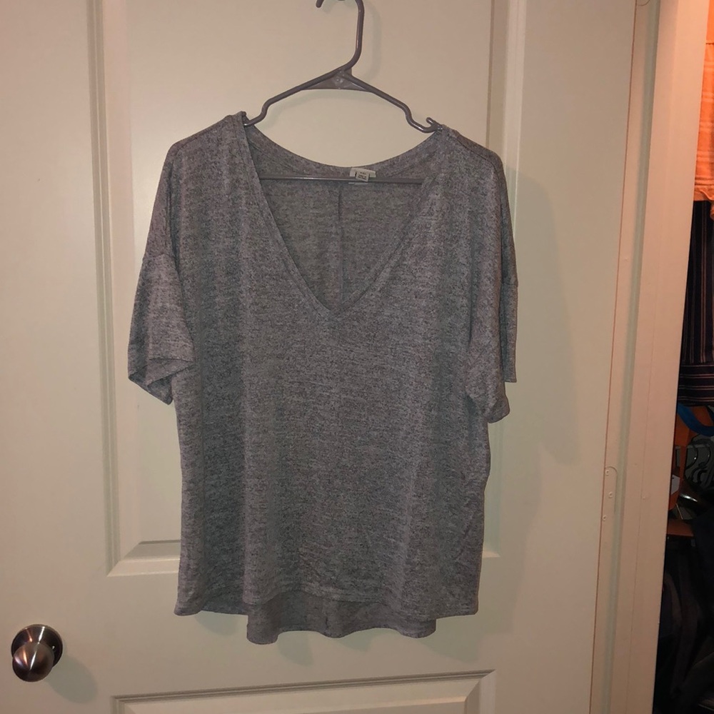 Super Comfy & Stylish Heather V-Neck Gray Blouse XXL